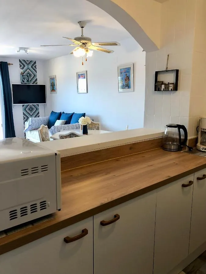 Appartement 80 m2,Port Rhodes D-2 chambres, terrasse panoramique, vue sur le canal principal d’Empuriabrava