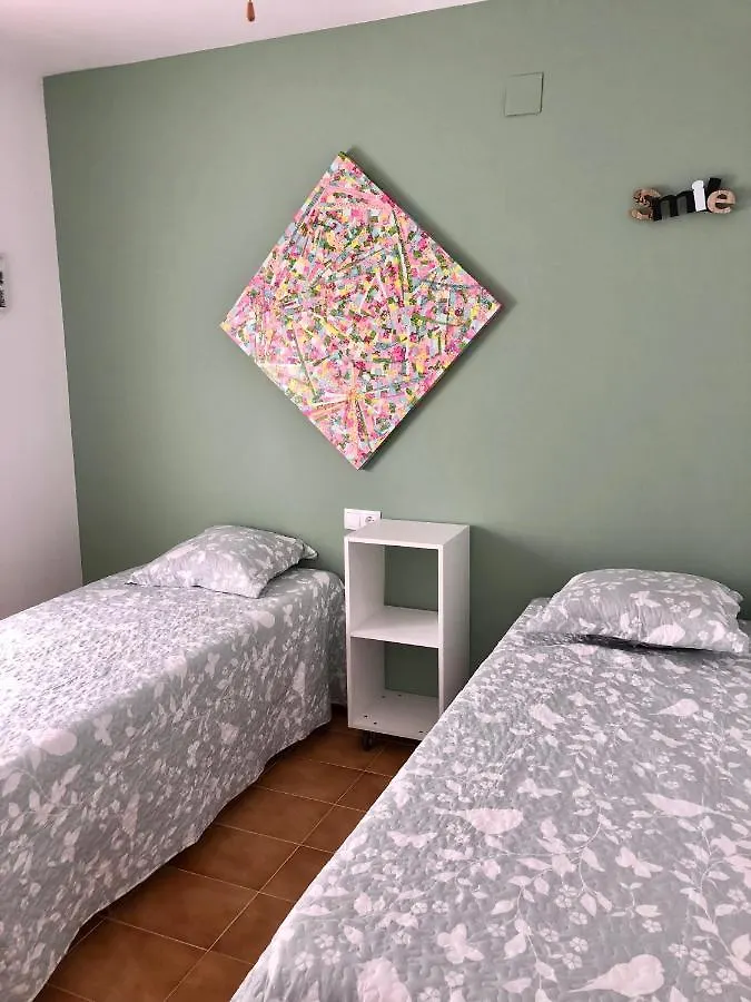 Appartement 80 m2,Port Rhodes D-2 chambres, terrasse panoramique, vue sur le canal principal d’Empuriabrava